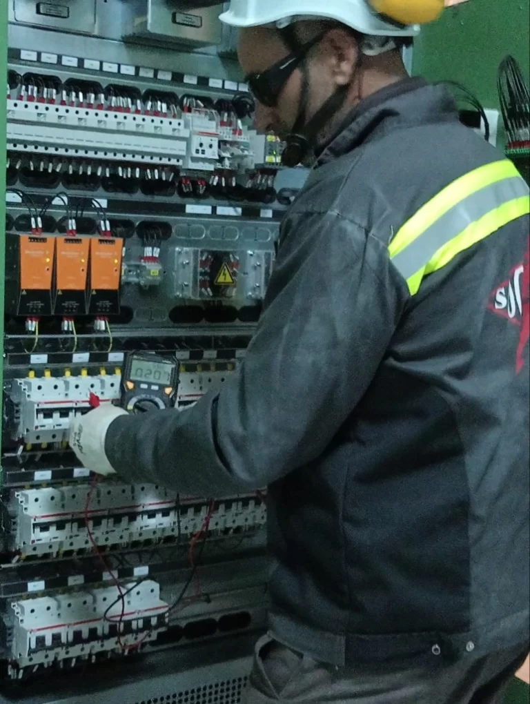 Socecap Mise en service des armoires électrique